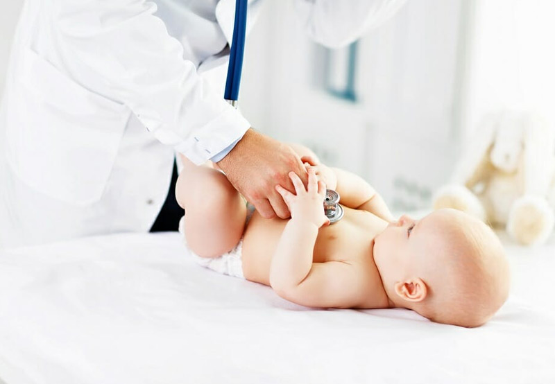 exam-after-newborn-circumcision-Dr.-Elias-Wehbi